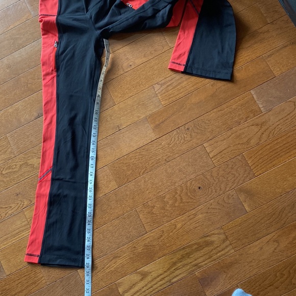 ❤️❤️ LULULEMON ICE QUEEN PANT-LOVE RED/BLACK-4❤️❤️ - Picture 12 of 16
